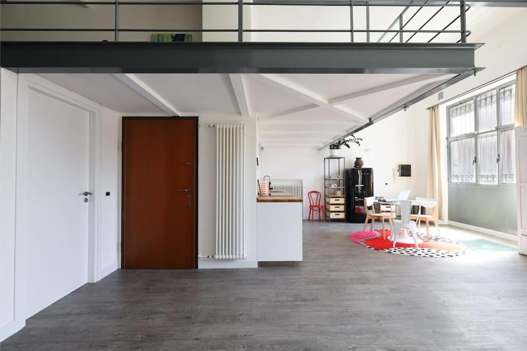 Loft-55 Navigli-bocconi * Mailand