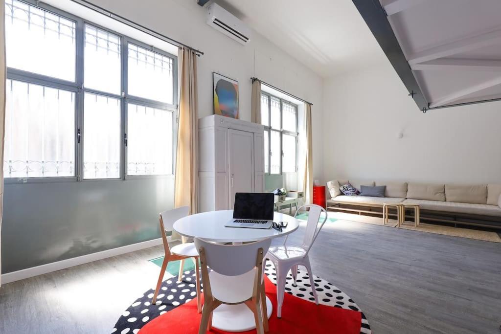 Apartment Loft-55 Navigli-bocconi Mailand